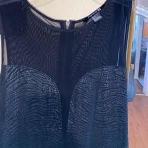 Women’s previously loved Forever 21 sheer stretchy midi dress 👗 😍🥰